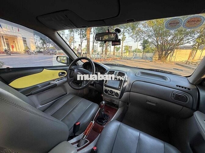 Ford Laser 2003 GHIA 1.8 MT - 198379 km