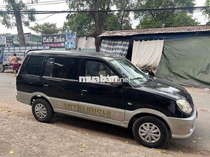 Mitsubishi Jolie 2005