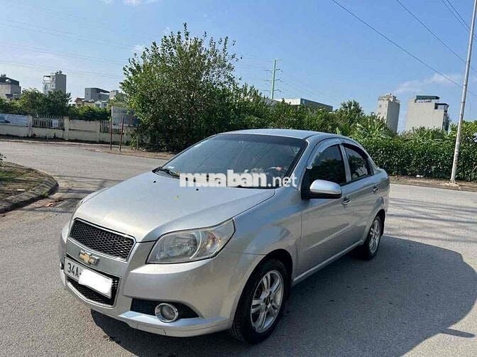 Chevrolet Aveo 2015 Bạc