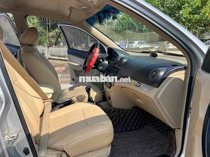 Chevrolet Aveo 2015 Bạc