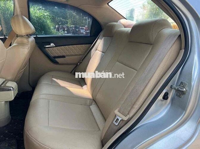 Chevrolet Aveo 2015 Bạc