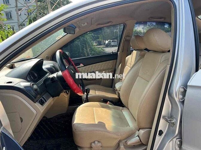 Chevrolet Aveo 2015 Bạc