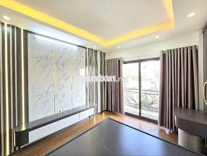 BÁN GẤP NHÀ ĐÔNG MỸ THANH TRÌ DT 62M 4 TẦNG GIÁ 6,65 TỶÔTÔ VÀO NHÀ