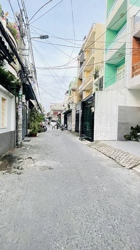 Chính chủ bán nhà đường 100 Bình Thới - Nhà mới vào ở ngay - 4,38 tỷ