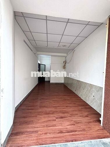 Mặt tiền Đào Duy Anh dá cực kỳ hạt dẻ