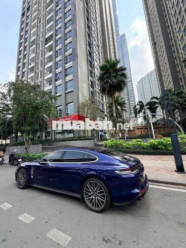 Porsche Panamera 4 Executive 2021