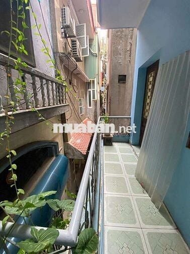 Quốc Tử Giám - Cát Linh- Lương sử. 38m 4 tầng mt 4.3m  7.95 Tỷ