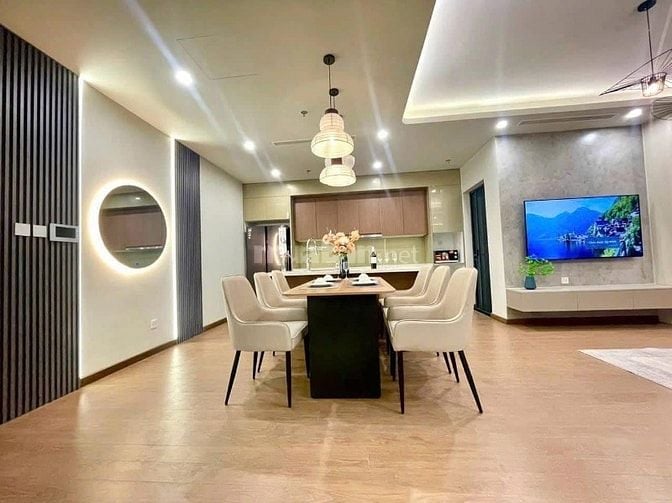 Bán CH tòa 25T, N05 - Trần Duy Hưng, 160m2.