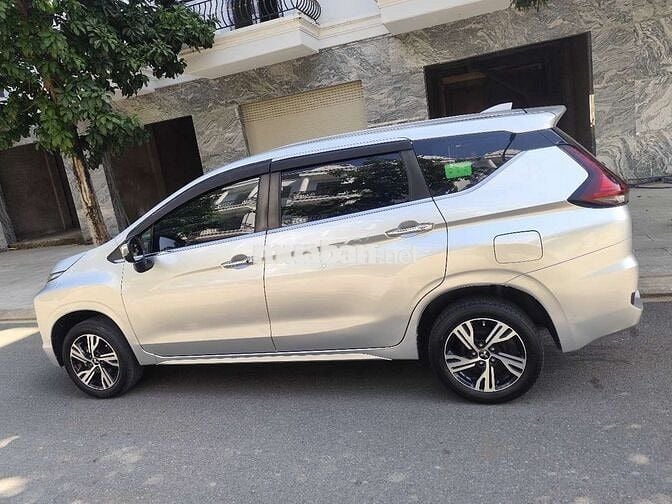 Mitsubishi Xpander 2021 số tự động lăn bánh 2022