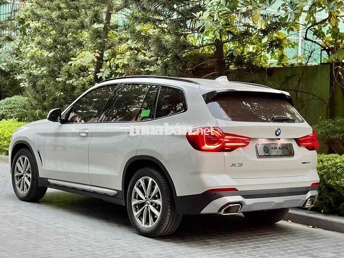 BMW X3 2024 sDrive20i - 17000 km