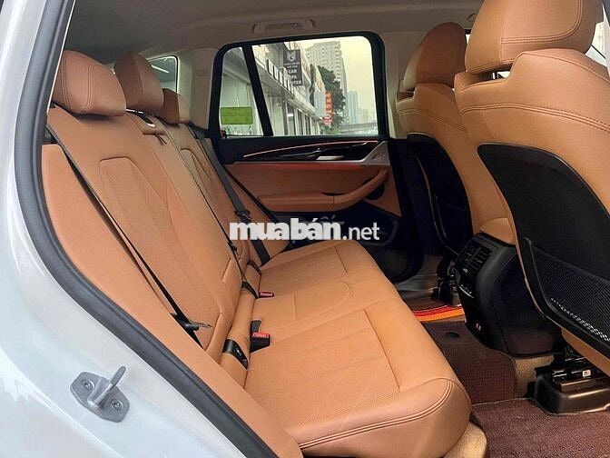 BMW X3 2024 sDrive20i - 17000 km