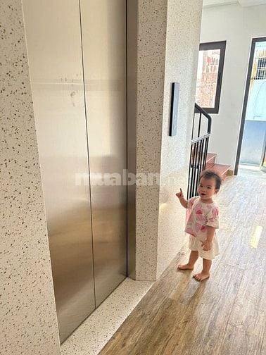 Cho thuê nhà ngõ 264/17 đường Âu Cơ, phường Hồng Hà, DT 50m2x5 tầng 