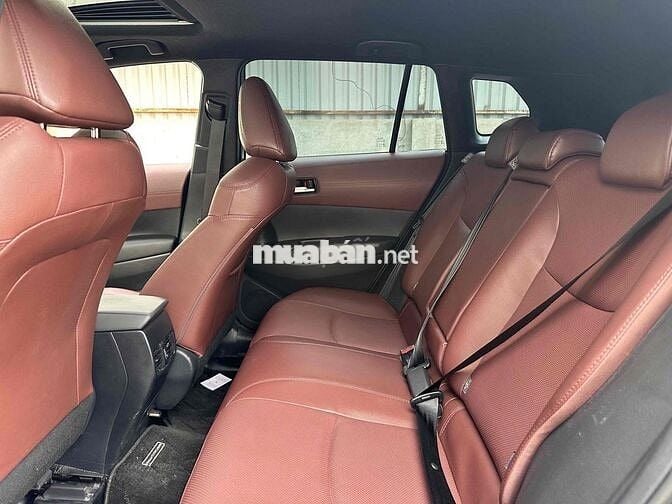 Toyota Corolla Cross 2022 Hybrid 24500 km