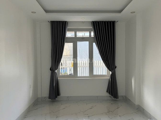 NHÀ MỚI XÂY CHO THUÊ – 3PN, CÓ SÂN ĐẬU Ô TÔ – MÊ LINH, PHƯỜNG LÂM VIÊN