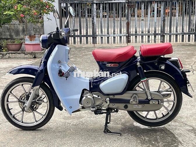 Super cup125 nhập thái. odo 8k km như xe mới