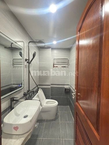 Bán nhà 7 tầng 43m2 thang máy , mới , mặt ngõ KD ô tô tránh