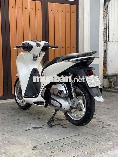 Honda SH 125i CBS 2025 Trắng
