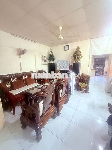 Nhà hót tân bình ngang 5,5 ...chỉ có 7 đồng 2.nhanh tay nào quý khách