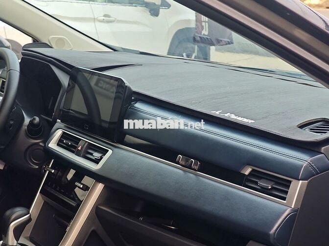 XPANDER CROSS NÂU 2024 ODO LƯỚT 11000KM LH NGAY!!!