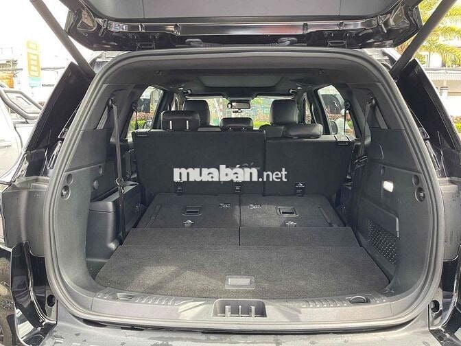 Ford Everest 2024 Titanium 2.0L 4x2 AT