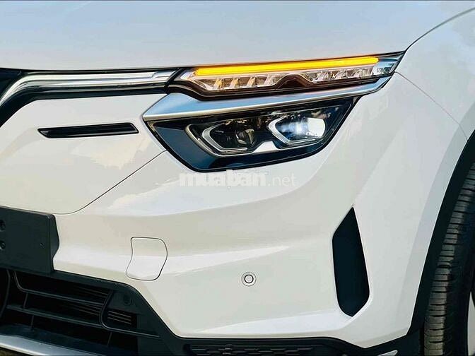 VinFast VF8 S 2024 Trắng