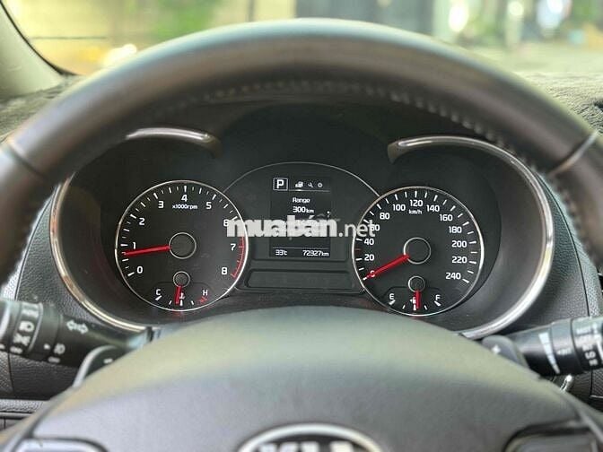 Kia Cerato 2016 1.6 AT - 72000 km