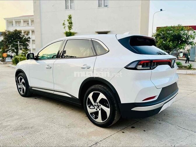 VinFast VF8 S 2024 Trắng