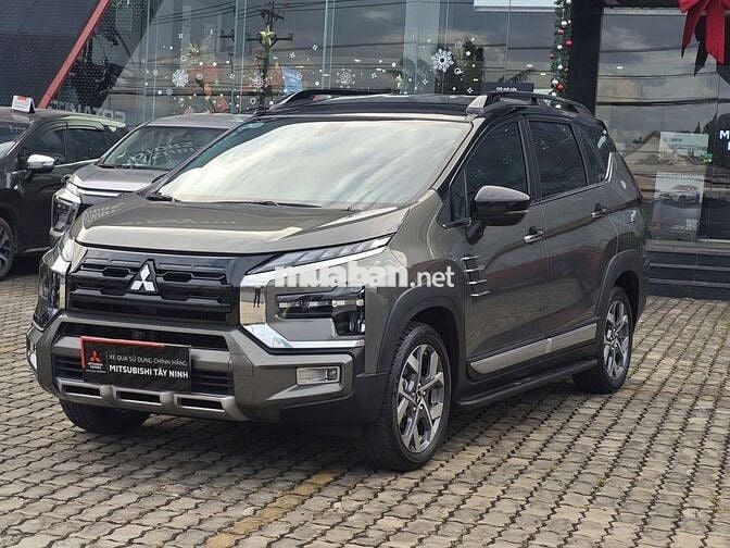 XPANDER CROSS NÂU 2024 ODO LƯỚT 11000KM LH NGAY!!!