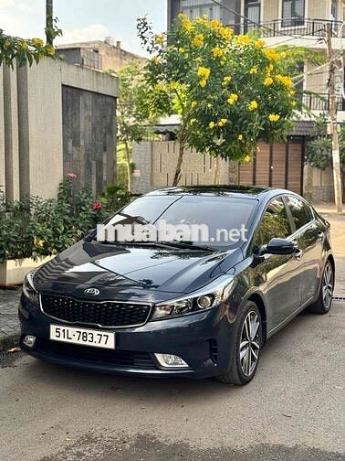 Kia Cerato 2016 1.6 AT - 72000 km