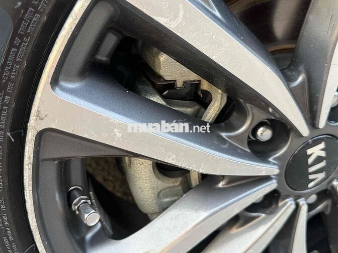 Kia Cerato 2016 1.6 AT - 72000 km