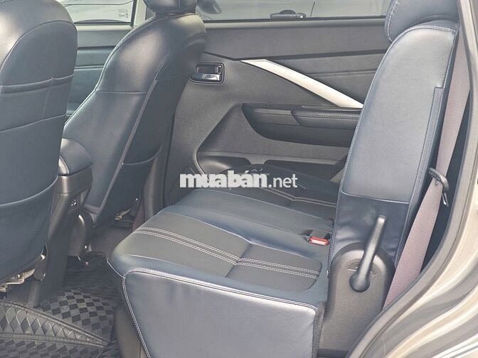 XPANDER CROSS NÂU 2024 ODO LƯỚT 11000KM LH NGAY!!!