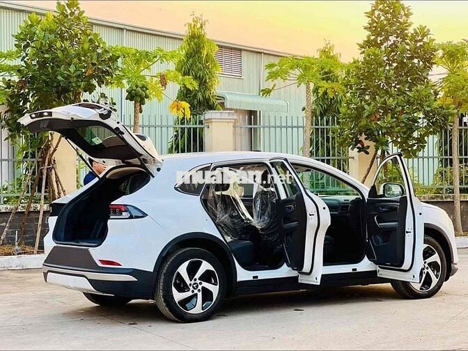 VinFast VF8 S 2024 Trắng