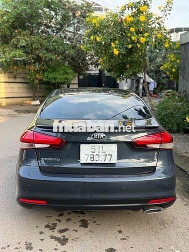 Kia Cerato 2016 1.6 AT - 72000 km