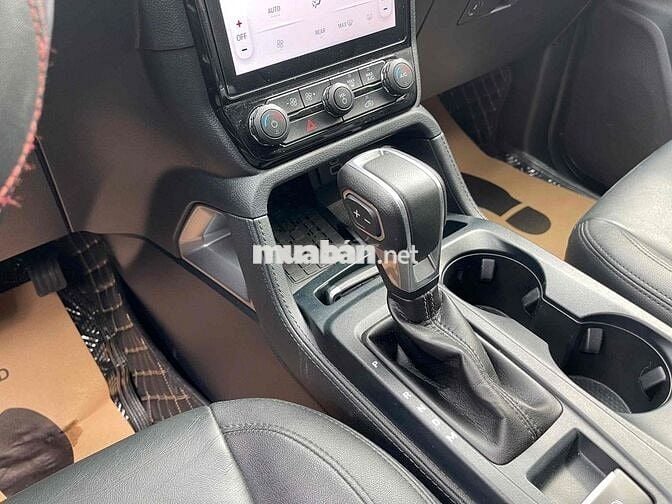 Ford Everest 2024 Titanium 2.0L 4x2 AT