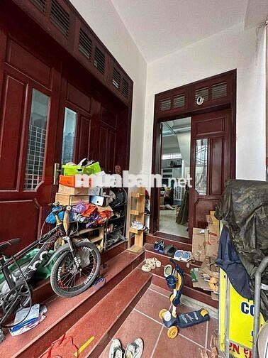 CẦN BÁN KĐG MẬU LƯƠNG , ĐƯỜNG TRƯỚC NHÀ ÔTÔ ĐỖ CỬA