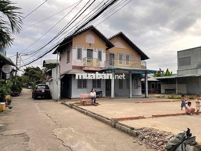 Đất 5x19m, Shr, Vị Trí Đẹp - Giá TỐT đg xe TẢI ngay LÊ THị HÀ