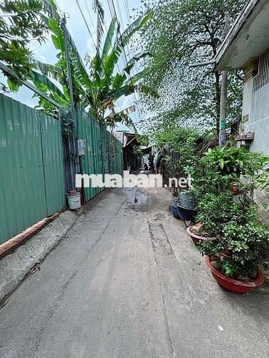 TÔI CHÍNH CHỦ CẦN BÁN GẤP LÔ ĐẤT XÃ BÀ ĐIỂM 4x14 1/NHỰA NGẮN HẺM XE HO