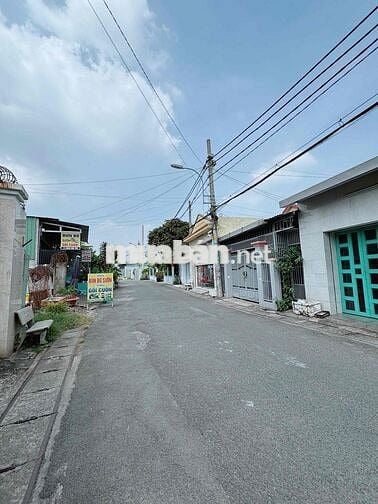 TÔI CHÍNH CHỦ CẦN BÁN GẤP LÔ ĐẤT XÃ BÀ ĐIỂM 4x14 1/NHỰA NGẮN HẺM XE HO