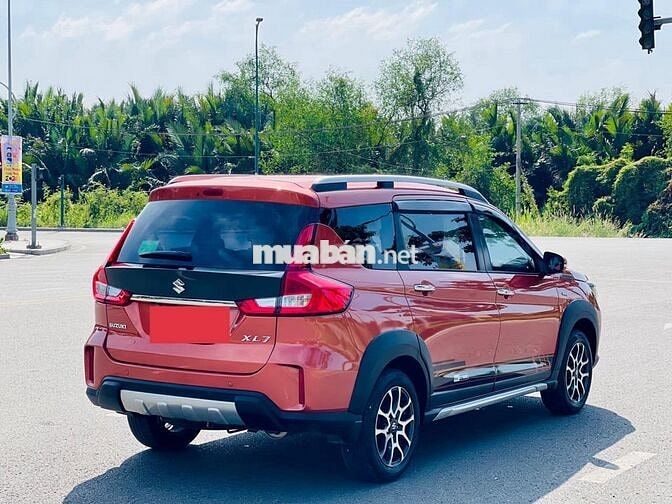 Suzuki XL7 2023 Tự động 59.000 km màu cam đẹp