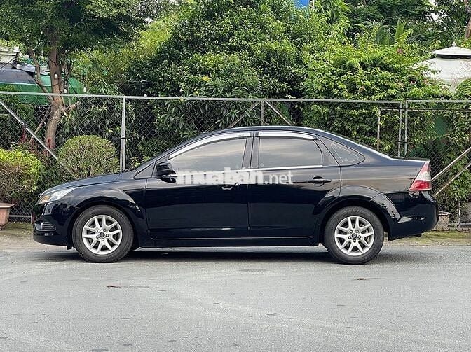 Ford Focus 2009 1.8L MT Sedan