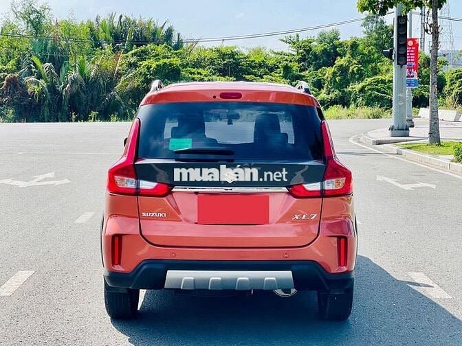 Suzuki XL7 2023 Tự động 59.000 km màu cam đẹp