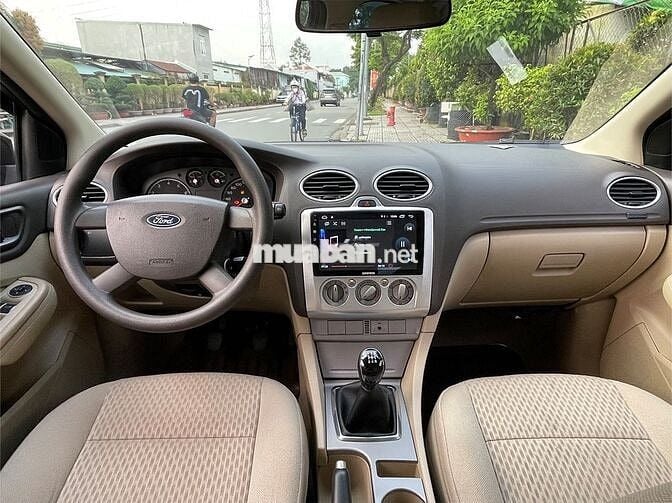 Ford Focus 2009 1.8L MT Sedan