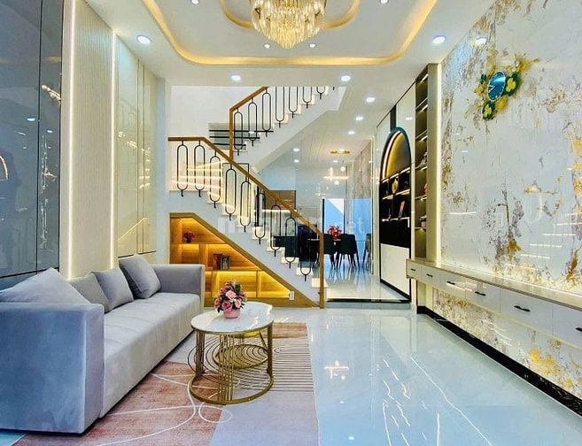 Bán nhà sổ riêng ở Nguyễn Suý P.Tân Quý Q.Tân Phu Giá 2tỷ650 