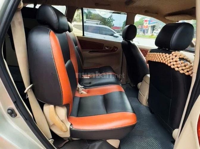 Bán rẻ TOYOTA INNOVA G XỊN 100% 2008 Zin không KD TAXI độ full 