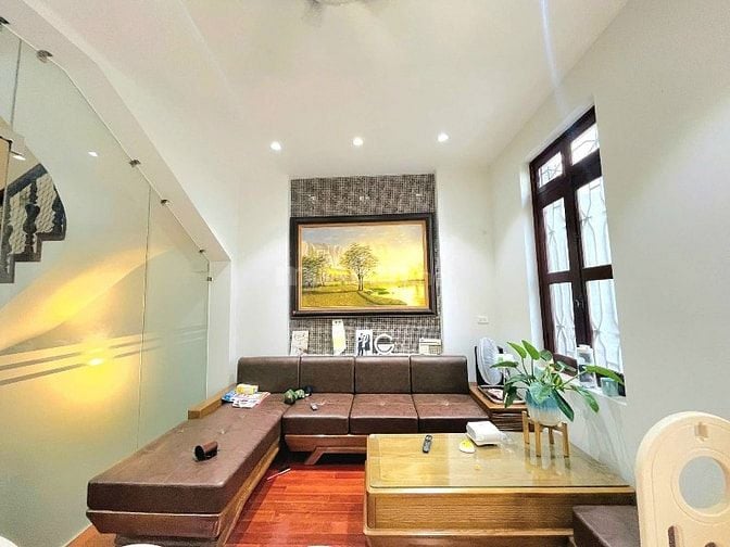 Phố HQV 100M2 x 5MT - Ô Tô Tránh - Đầu Tư Kinh Doanh - 22 TỶ.