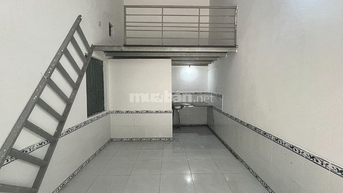 Phòng cho thuê mặt tiền 24 phước lý 1,sạch sẽ, thoáng mát,an ninh tốt