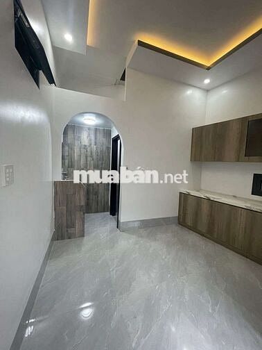 NHÀ RỘNG - HẺM 2 NGUYỄN VIỆT HỒNG