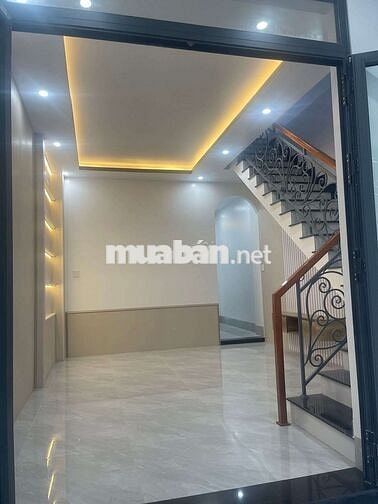 NHÀ RỘNG - HẺM 2 NGUYỄN VIỆT HỒNG