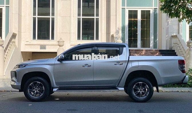 Mitsubishi Triton 2021 4x2 AT - 60000 km