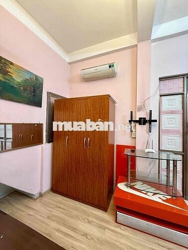 Cho thuê phòng đầy đủ tiện nghi ở Văn Miếu